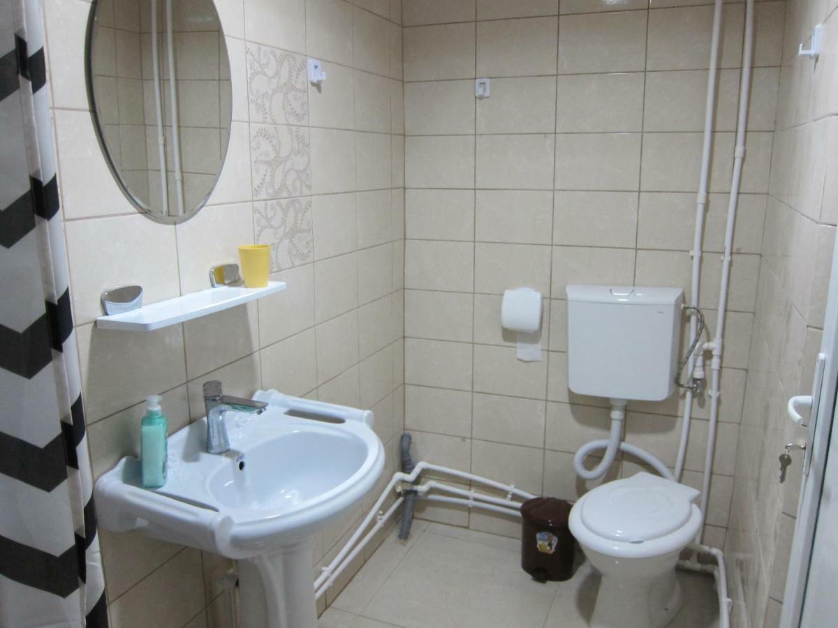 Casa Gherghisan Hotell Costinesti Exteriör bild